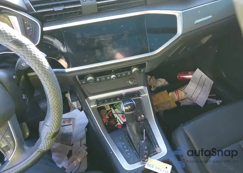 2022 Audi Q3 Premium 45 Tfsi S Line Quattro Tiptronic z USA, uszkodzony, nr VIN WA1DECF37N1149586